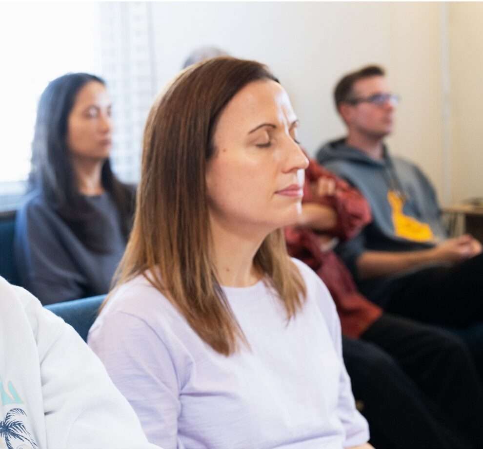 Meditation class, Modern Buddhism, Meditators sitting, Inner Peace, happiness, Hermosa Beach, Redondo Beach, Torrance, Manhattan Beach, anxiety, meditation center, peace, calm, world peace